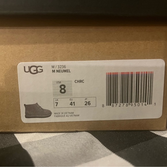 Ugg Mens Boot - Picture 5 of 7